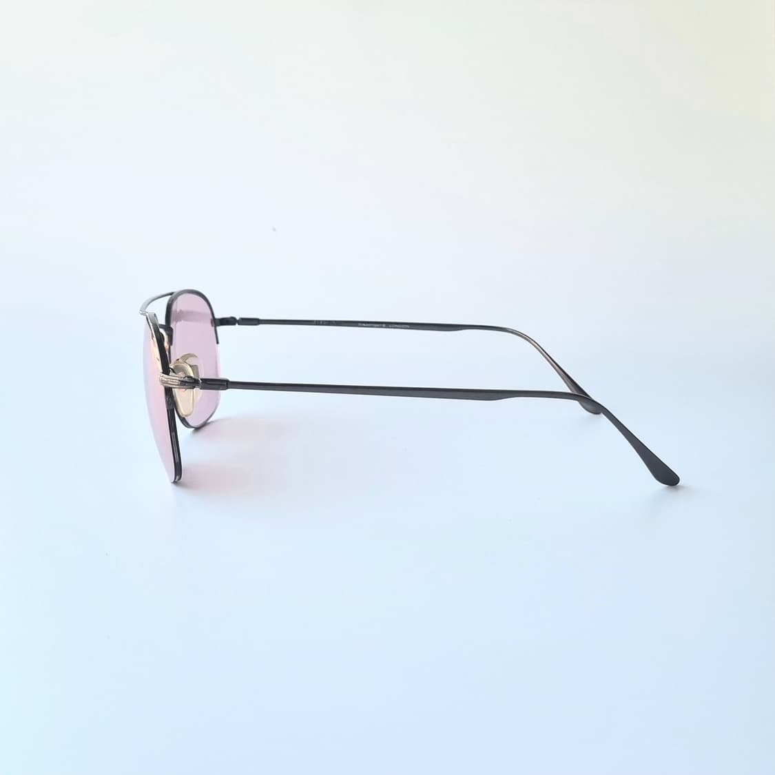 데드스탁 Y2K 스타일 슬림 메탈 프레임 핑크 틴트 선글라스 상품이미지4