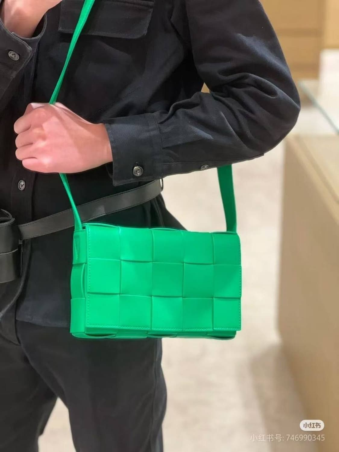 보테가 베네타(Bottega Veneta) 카세트 백
 상품이미지10