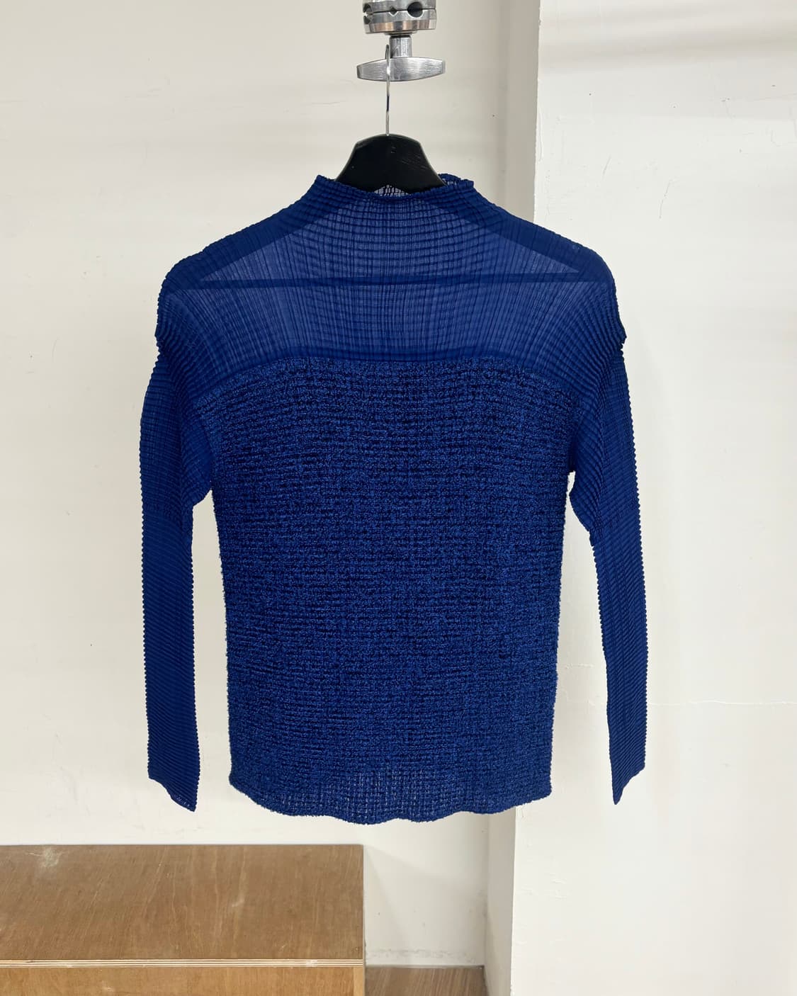 이세이 미야케 블루 플리츠 티셔츠 상품이미지6