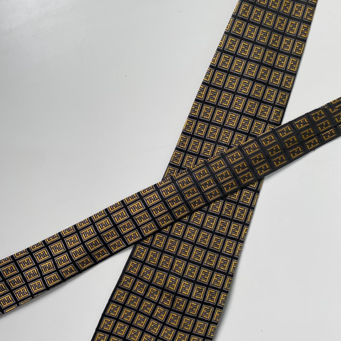 펜디 (FENDI) 모노그램 정품 명품 넥타이 상품이미지4