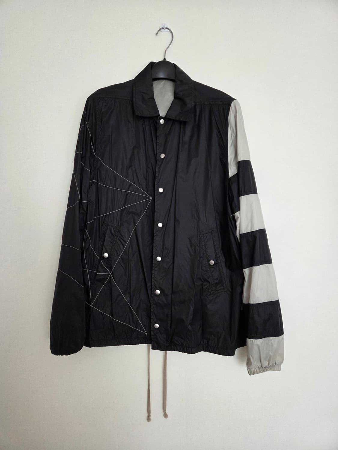 키드밀리 착용 릭오웬스 자켓 상품이미지2