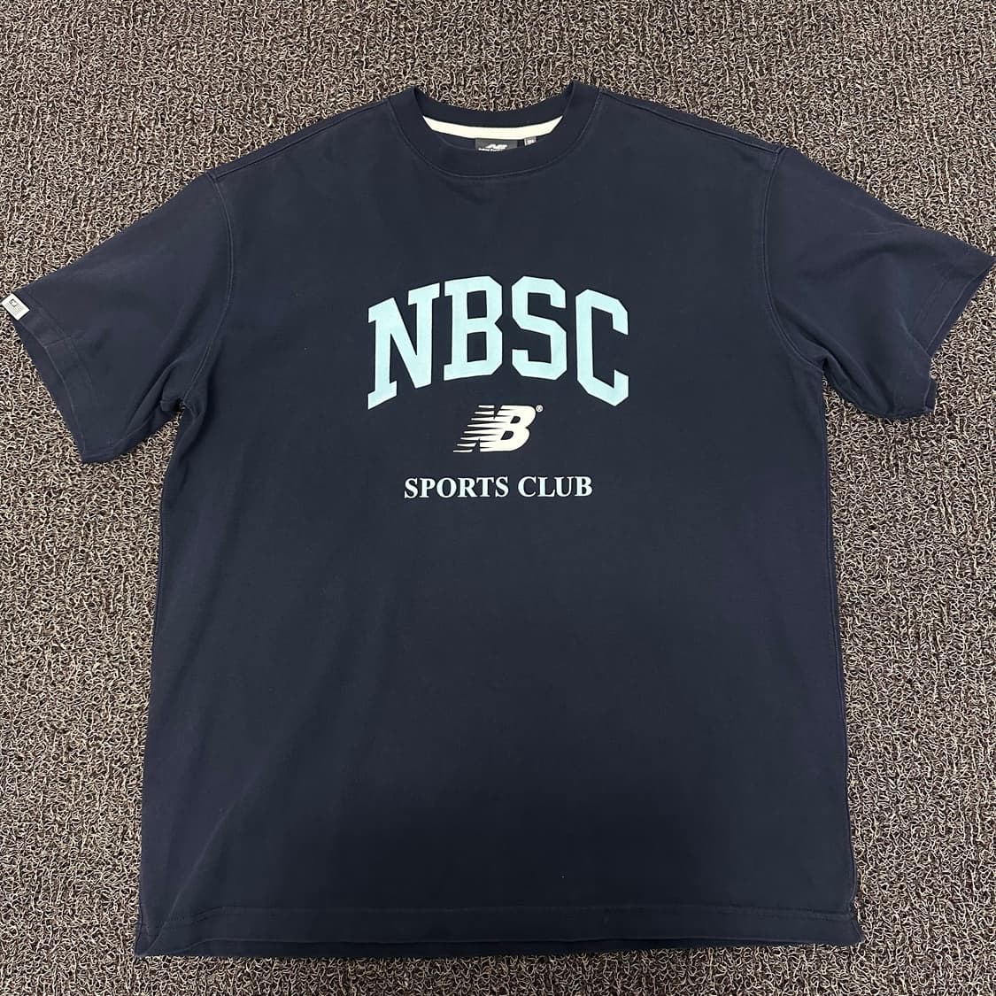 뉴발란스 반팔티셔츠 네이비 105(XL) 상품이미지1