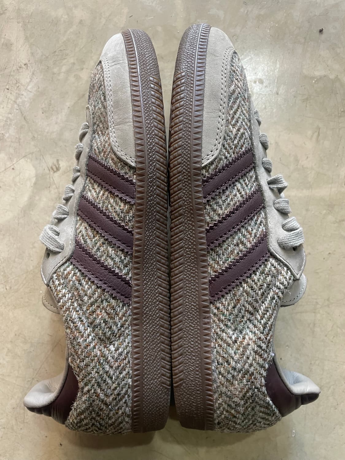 아디다스 삼바 OG 해리스 트위드 쉐도우 브라운 240 상품이미지4