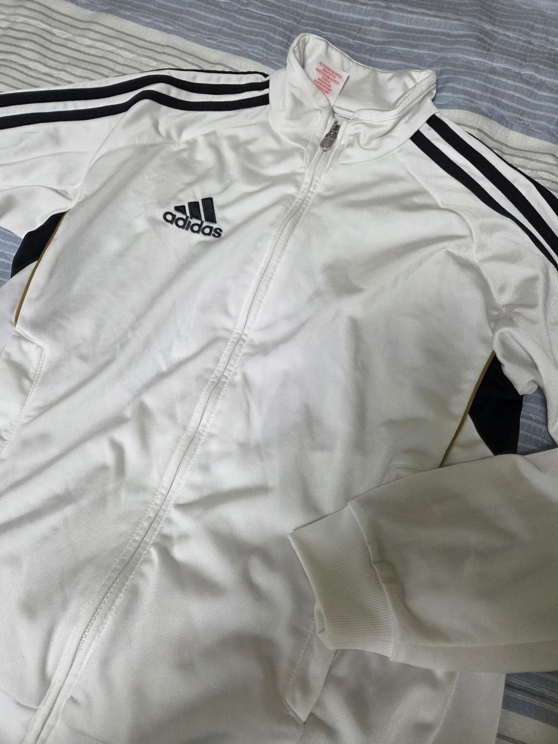 아디다스 레알마드리드 져지(였던) 흰검져지 상품이미지4