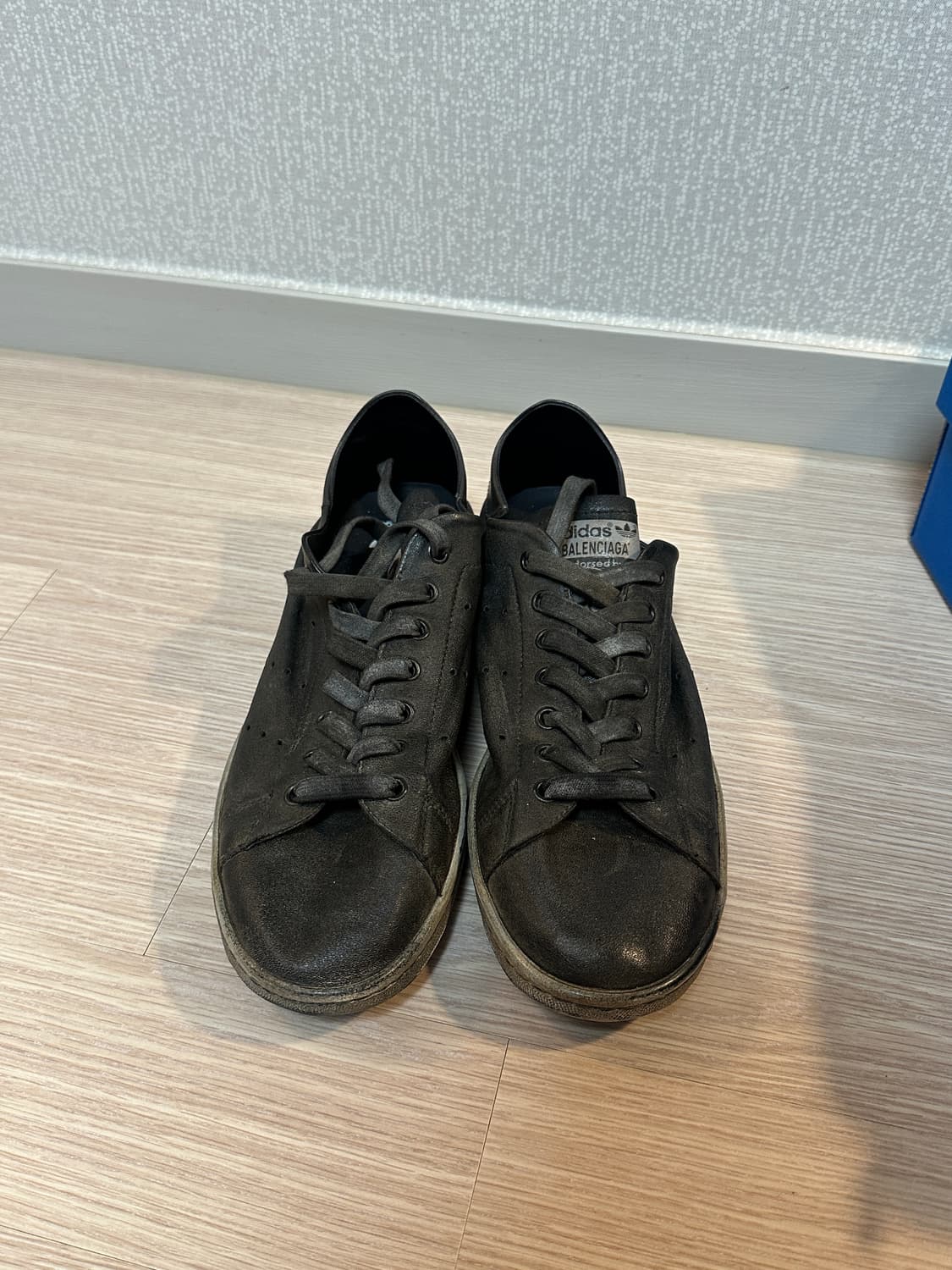 발렌시아가 스탠스미스 원아웃 42 상품이미지1