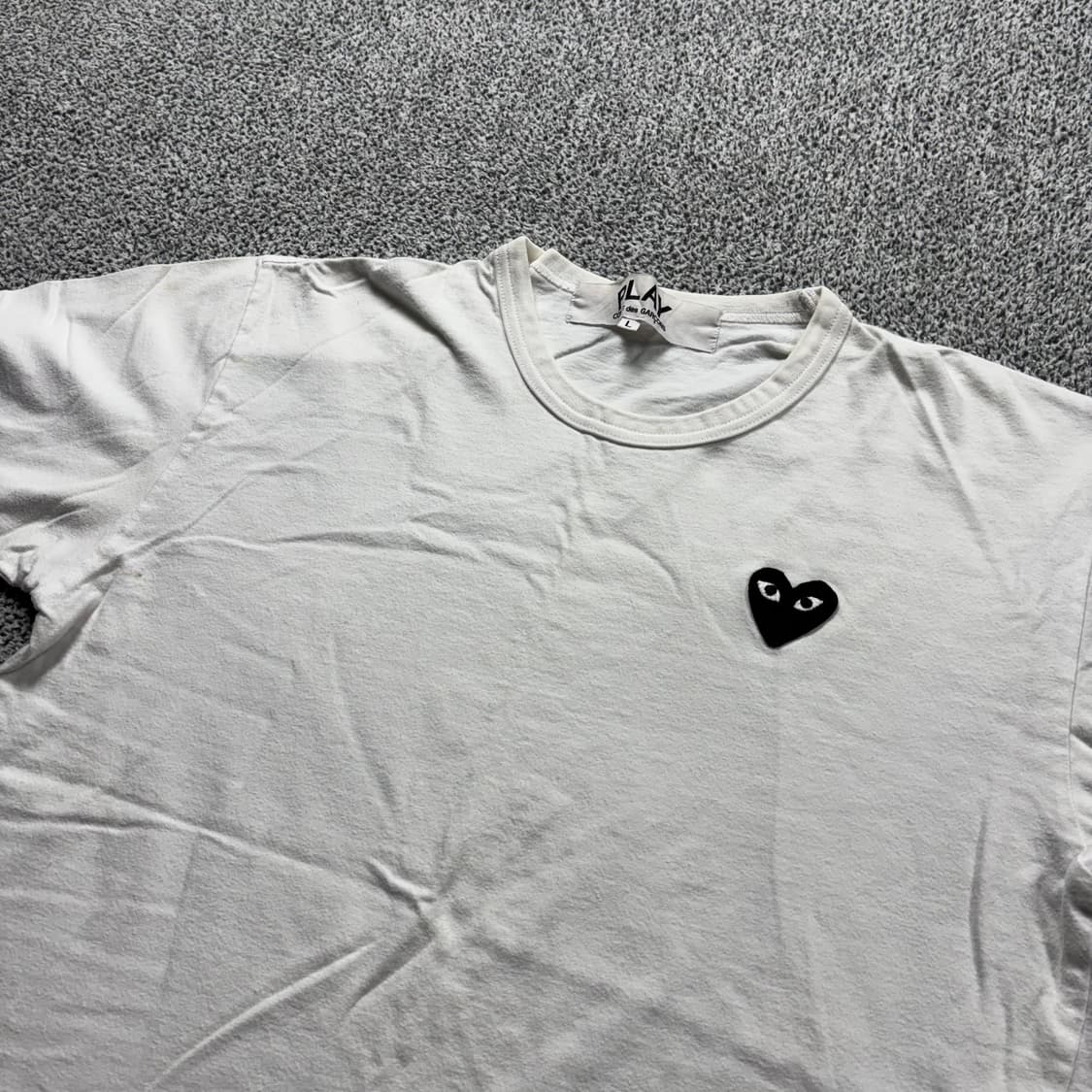 꼼데 가르송 플레이 하트 와펜 반팔티 상품이미지2