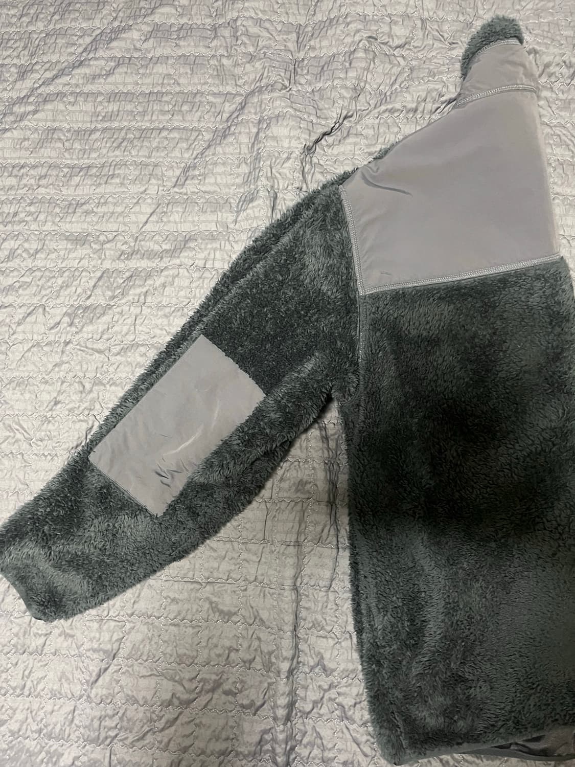 칼하트 후리스 상품이미지2