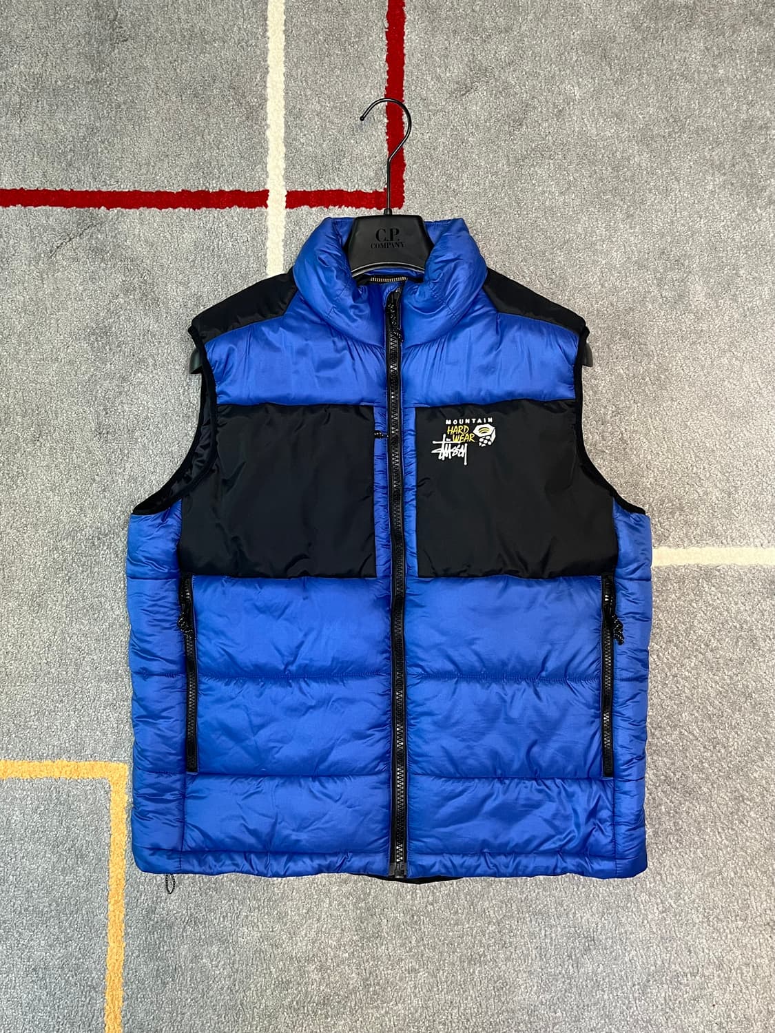 스투시 x 마운틴 하드웨어 프리마로프트 베스트 라디언트 상품이미지2