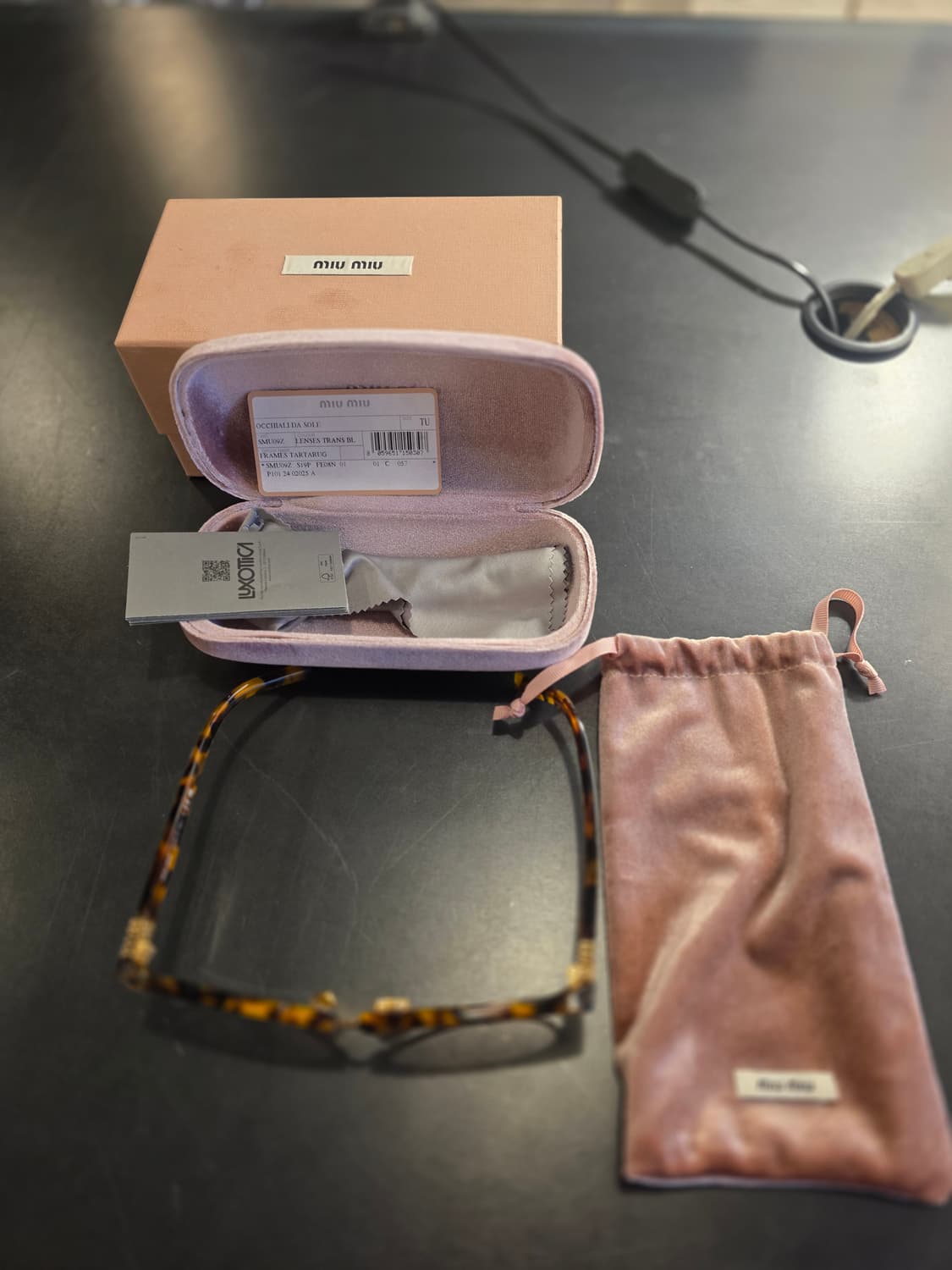 미우미우 뿔테안경 상품이미지3