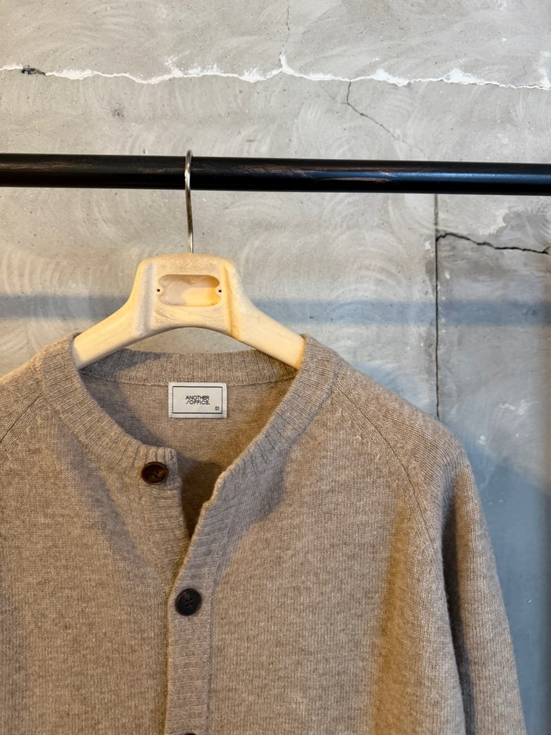 어나더 오피스 가디건 슬림100 상품이미지6