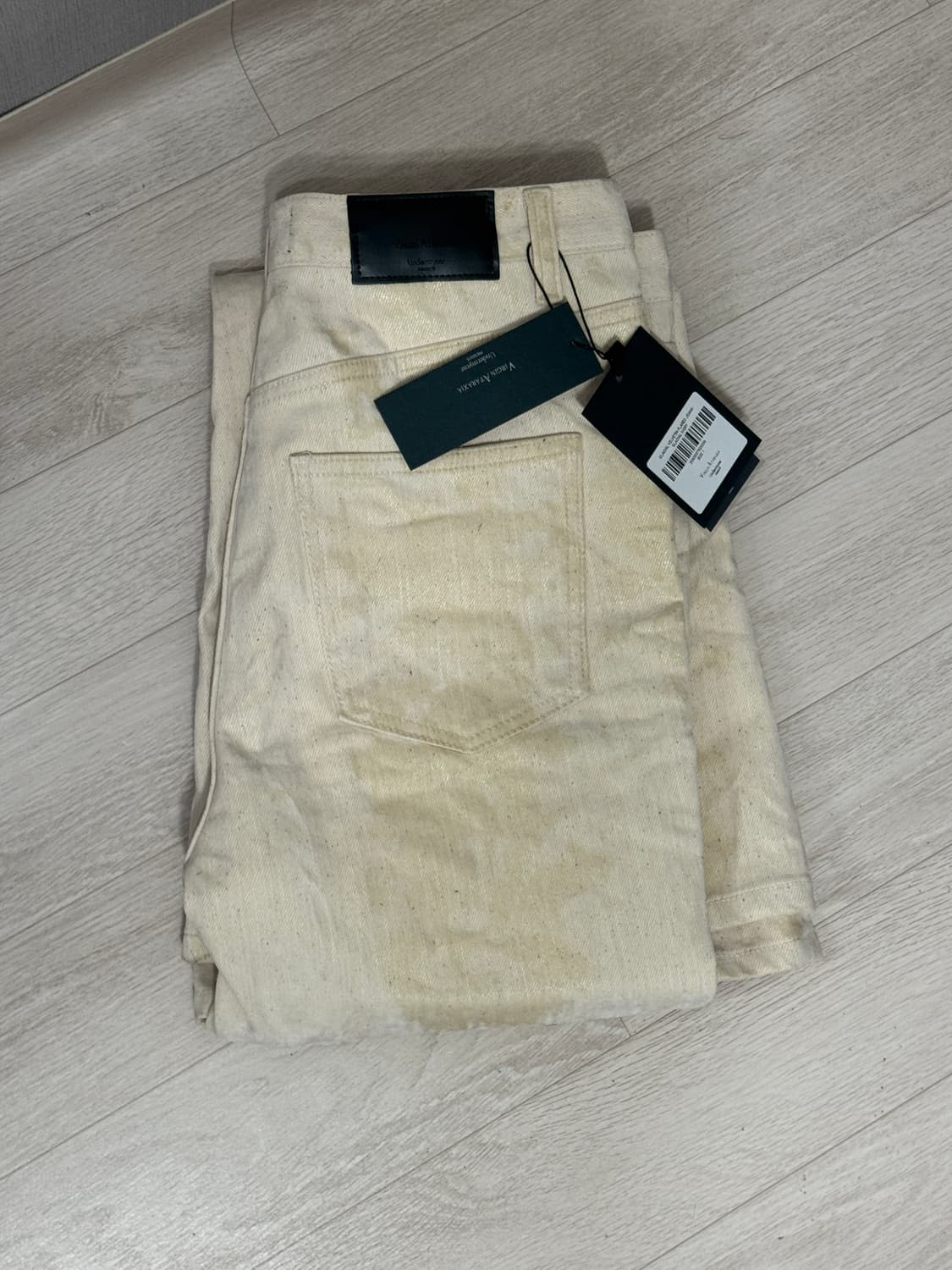 언더마이카 글레이셜 벨베틴 플레어드 진 아이보리 - 24FW 상품이미지2