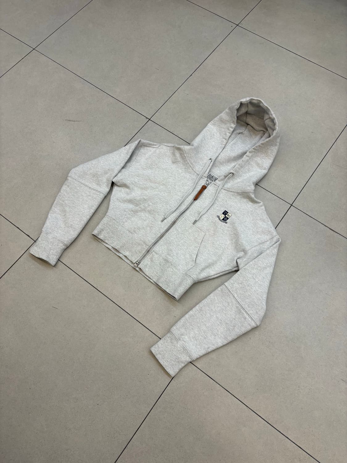 마리떼 크롭 후드집업 상품이미지2