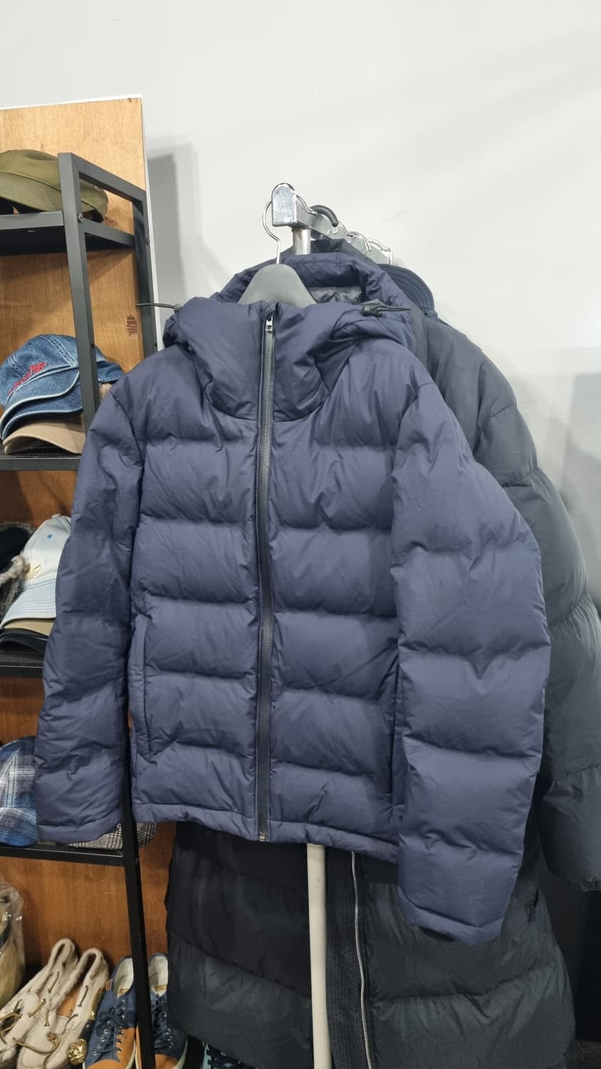 유니클로 심리스패딩 90~95(s) 가슴단면52 상태7/10 상품이미지1