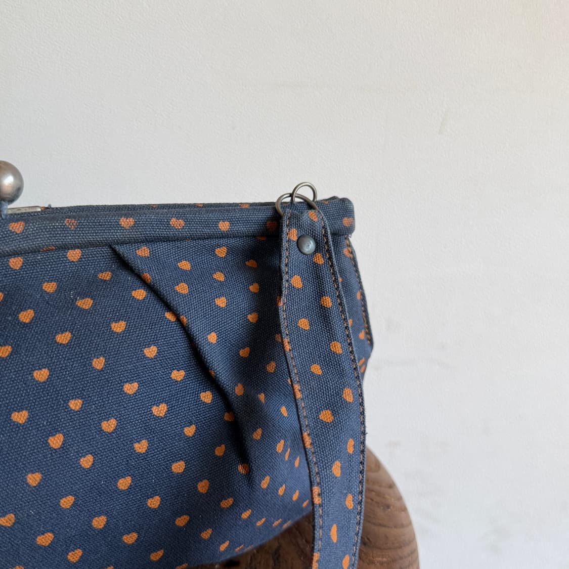 A.P.C. Navy dot campus opening bag 상품이미지3