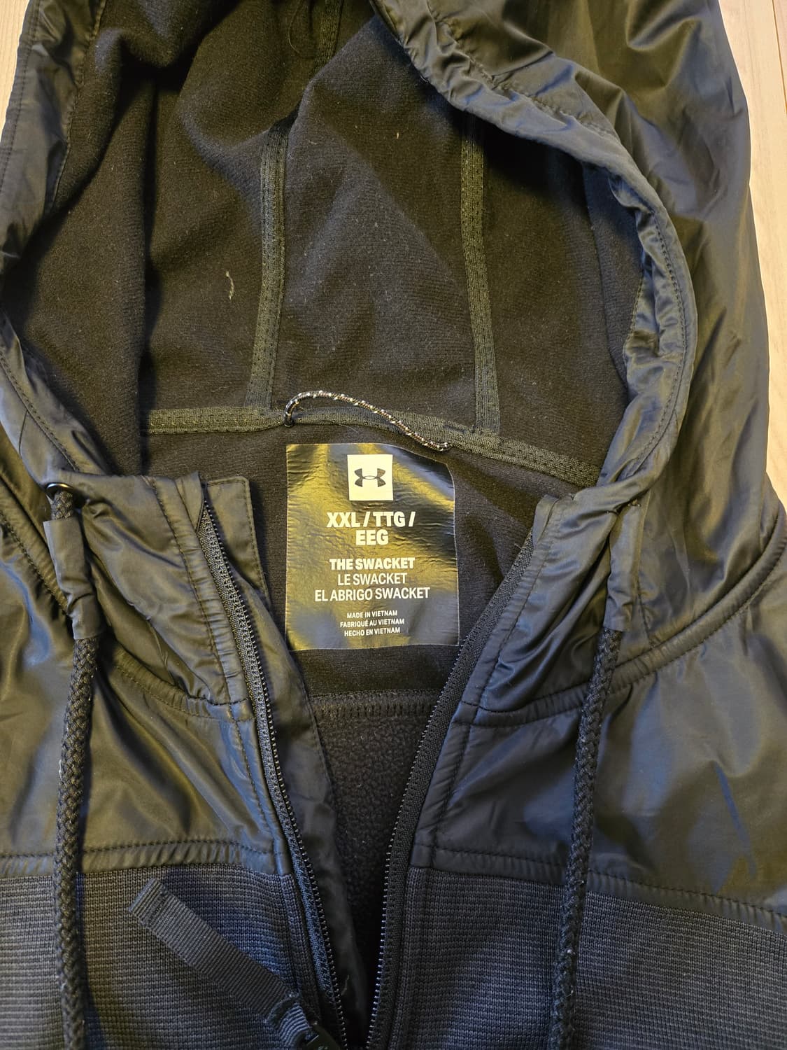 언더아머 조깅 상의 상품이미지2