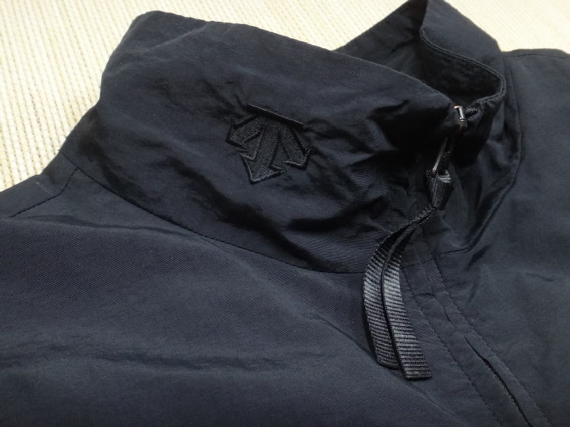 (105) 데상트 남성 3X3 뉴트럴 블랙 웜업 자켓 상품이미지7