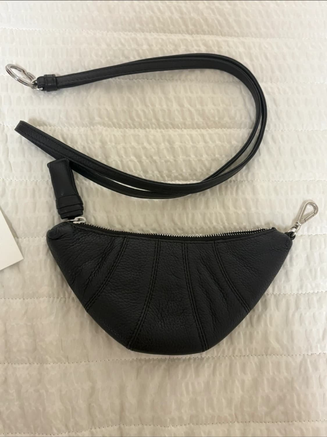 르메르 크루아상 코인 퍼스 네클리스 다크초콜릿 상품이미지4