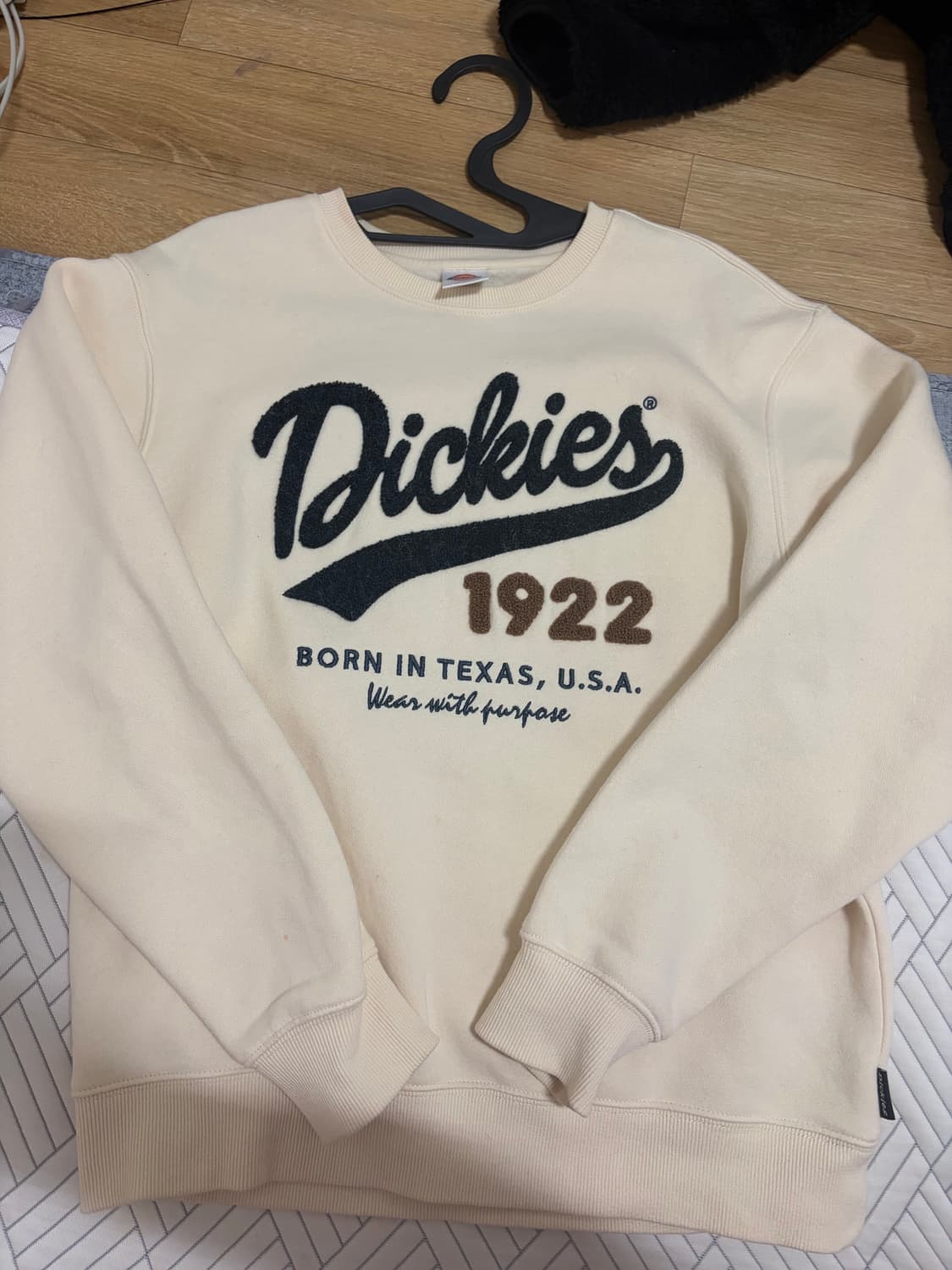 디키즈 아이보리 맨투맨 S 상품이미지1