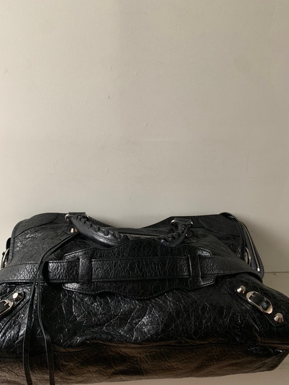 발렌시아가 모터백 시티백 미듐 블랙 정품  상품이미지7