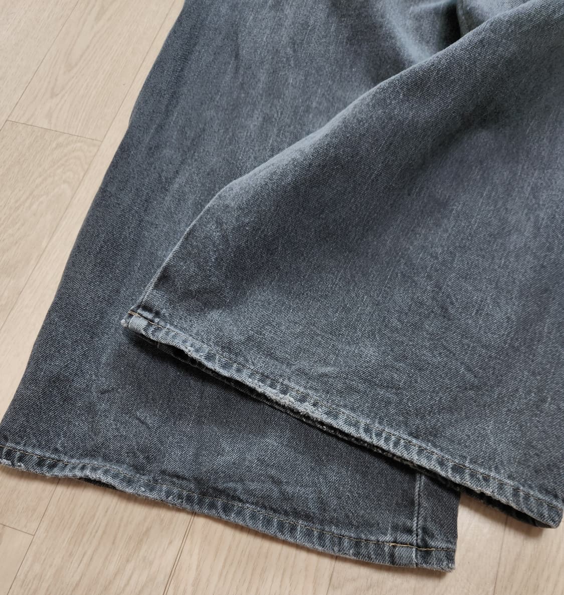 (4) 폴리테루 고시마 데님팬츠 워시드 블랙 상품이미지3