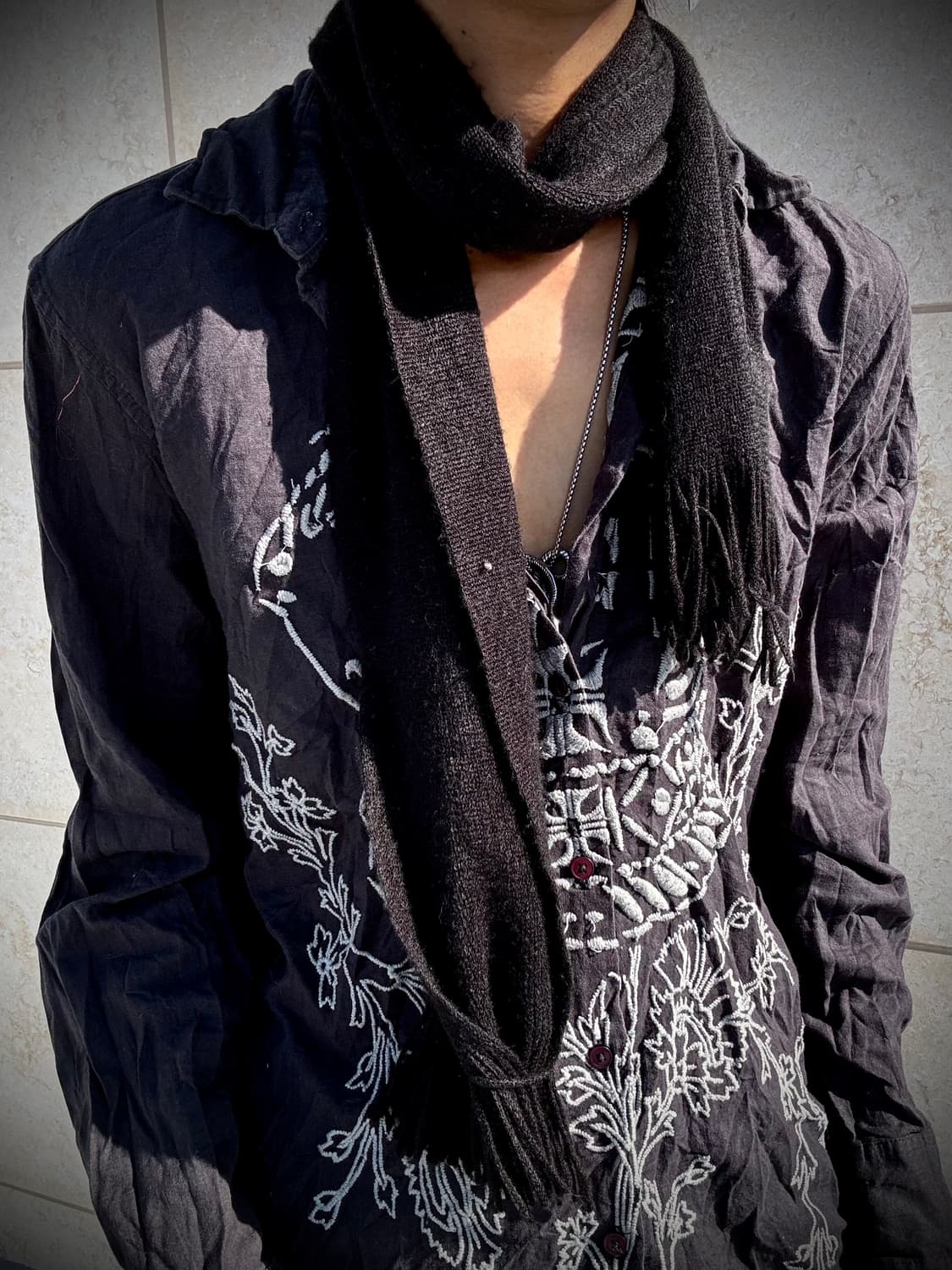 “Vintage” Black Scarf 상품이미지1