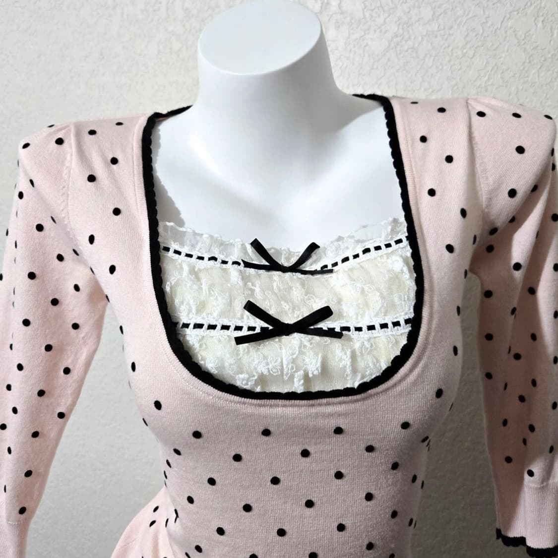 [제시] 잉그니 로걀 핑크 도트 니트 탑 대대장 희귀매물 유일매물 상품이미지1