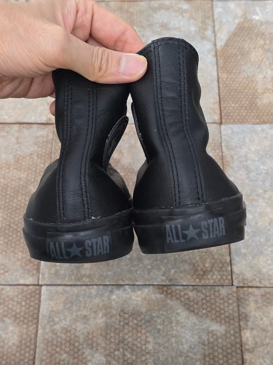 (250)컨버스 척테일러 올스타 하이 레더 블랙 상품이미지7