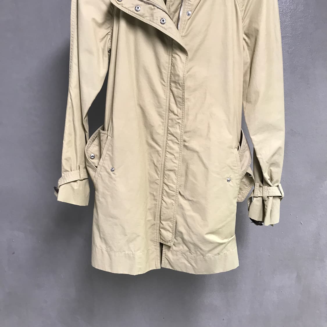 몽클레어 후드 자켓 베이지 0 상품이미지3