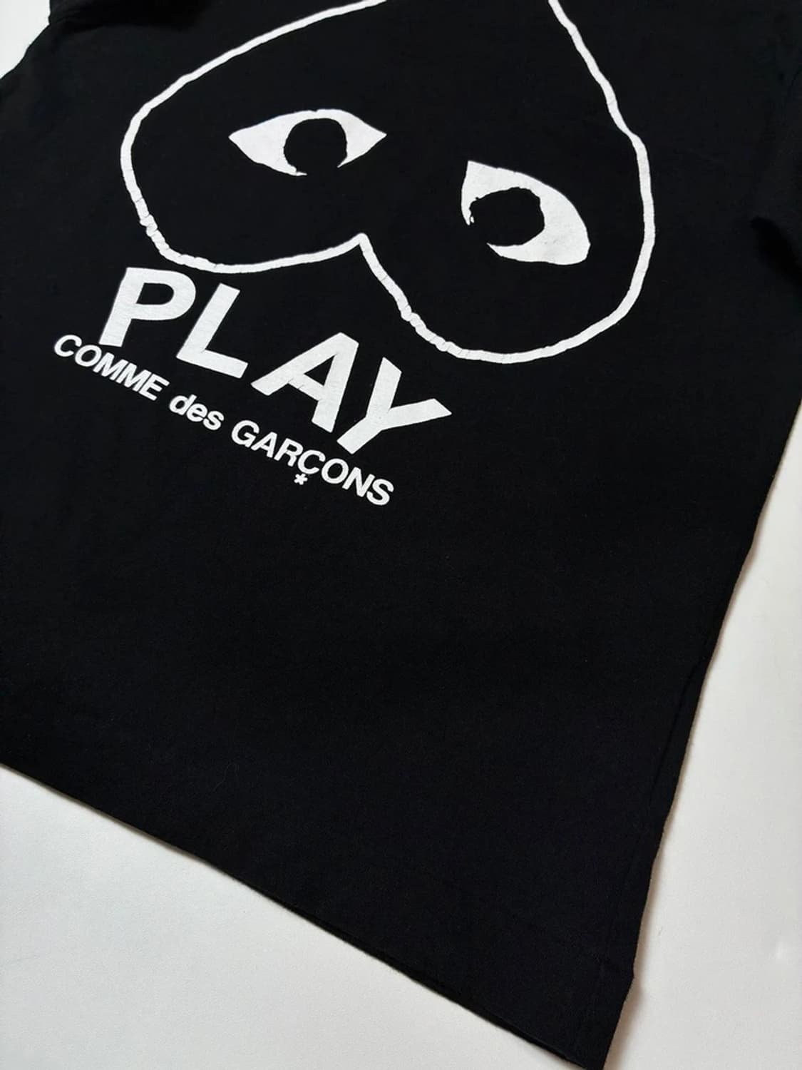 꼼데가르송 인버티드 하트 로고 반팔 티셔츠 PN9336 상품이미지4