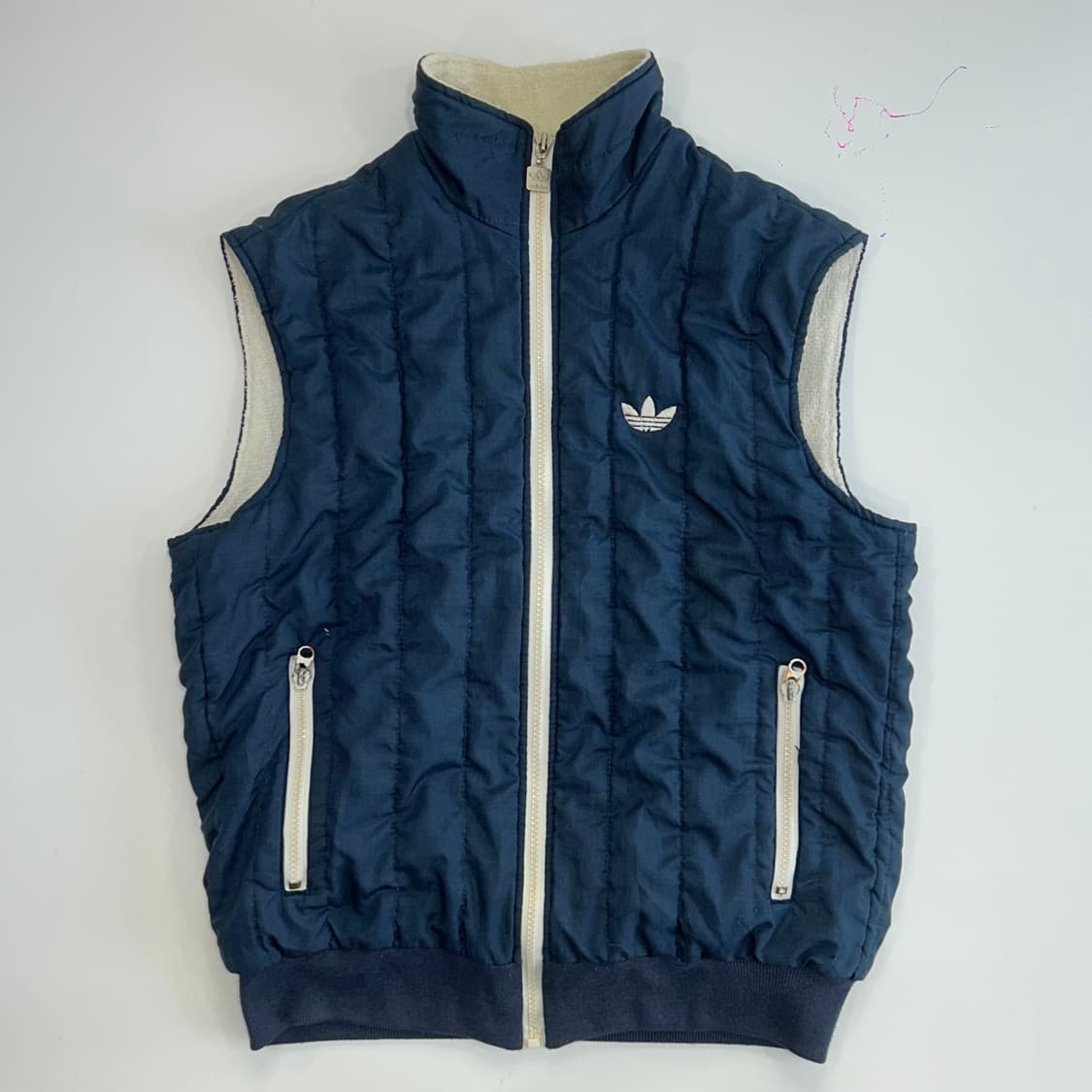 Adidas 아디다스 퀼팅 네이비 패딩조끼 상품이미지3