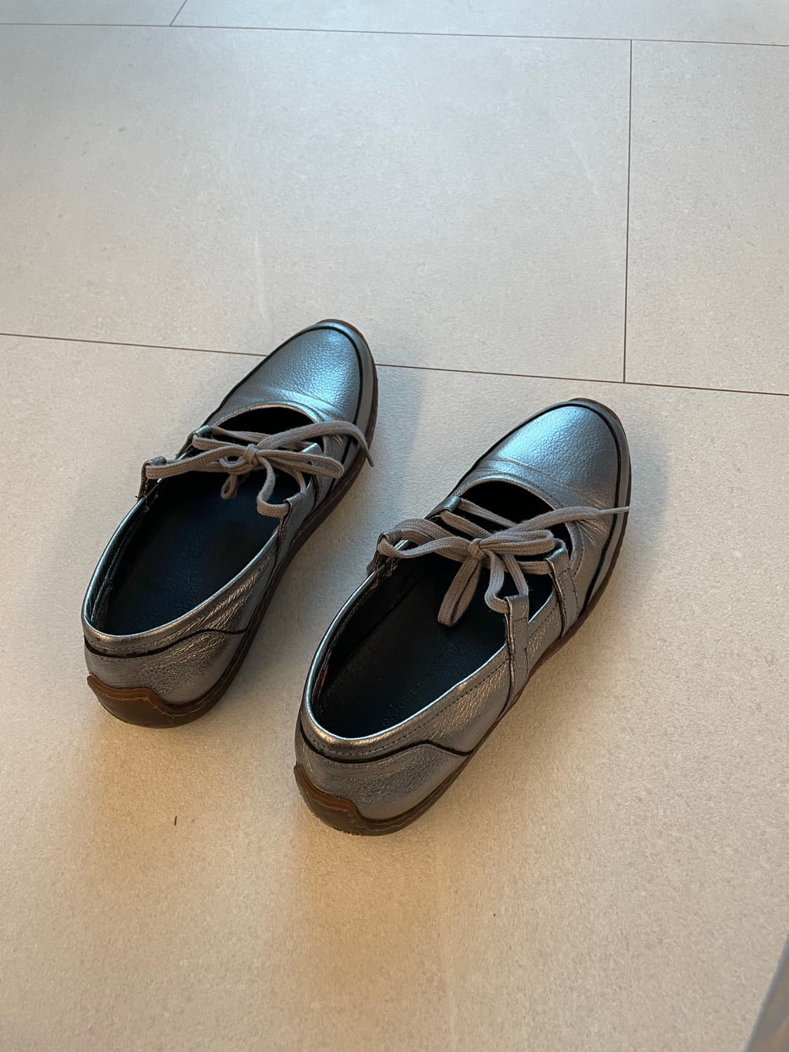 팔로마울 발레리나 스트랩 슈즈 실버 36사이즈 상품이미지3