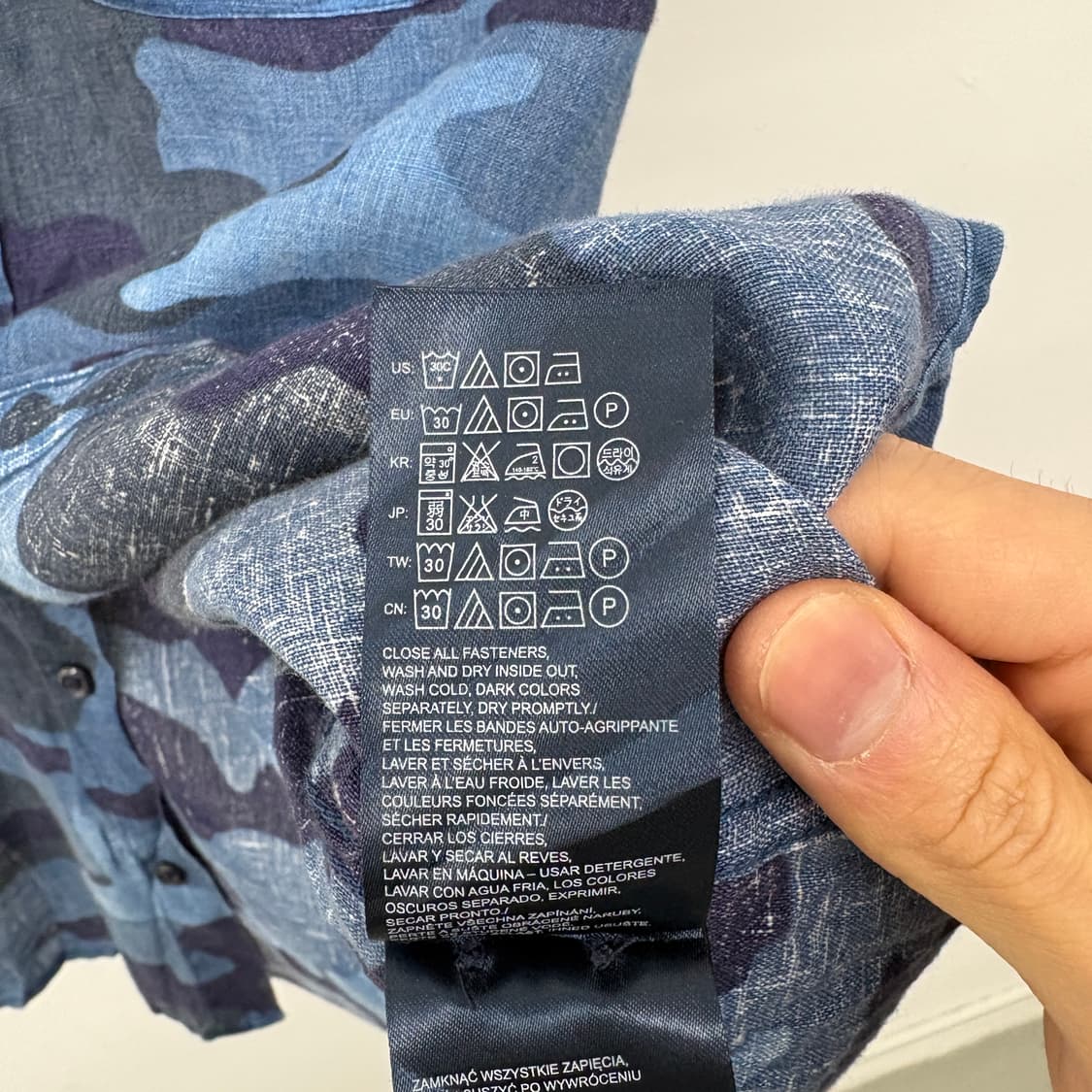 타미힐피거 블루 카모 반팔 셔츠 여성S 상품이미지6