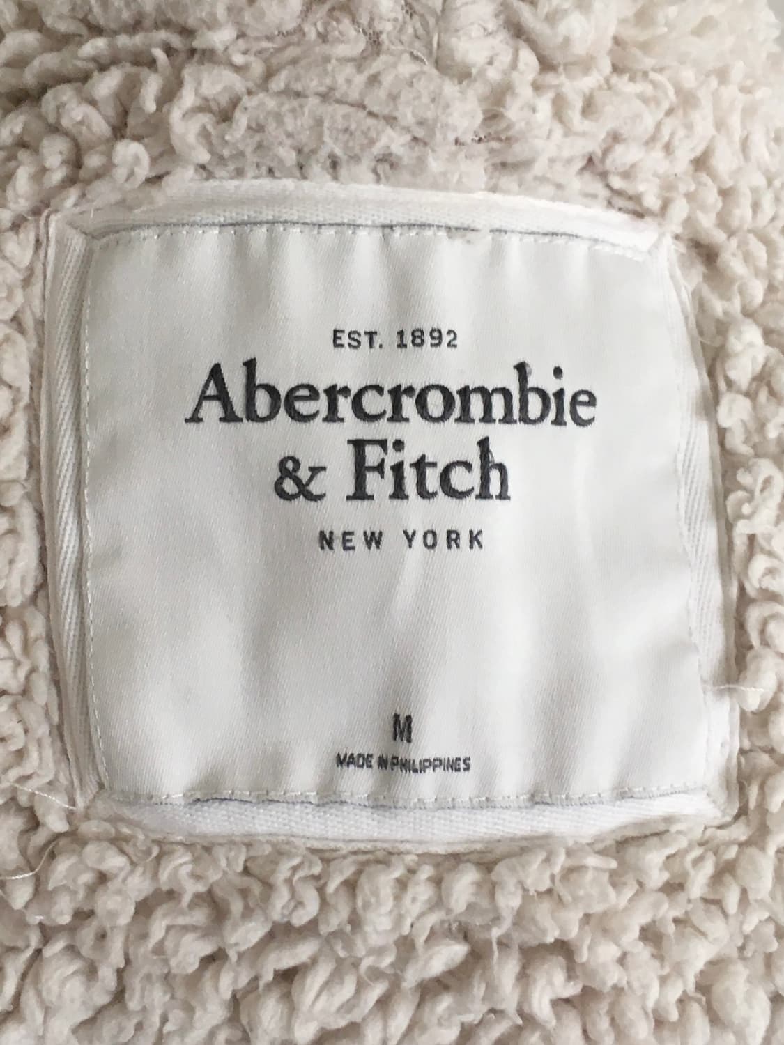 아베크롬비 양털 퍼 후드집업 화이트 상품이미지3