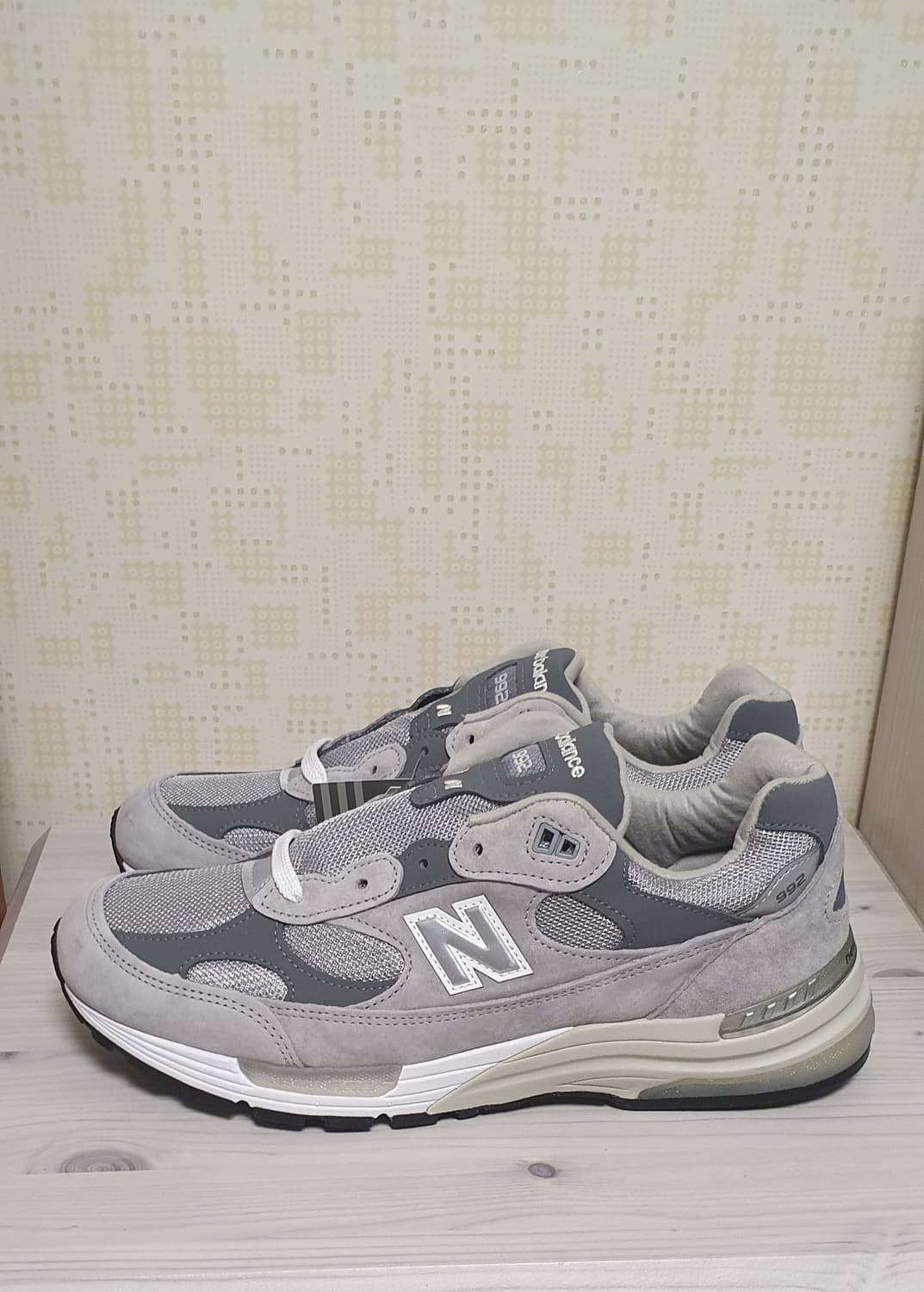 [290] 뉴발란스 992 그레이 M992GR 290사이즈 상품이미지2