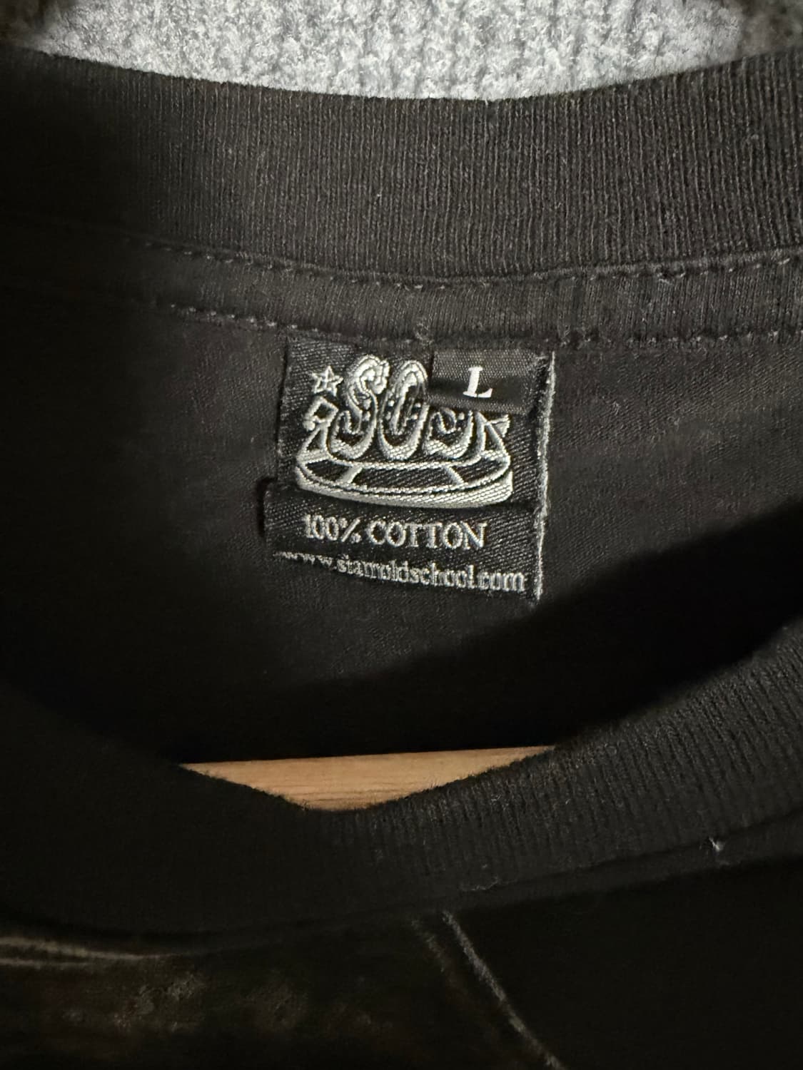 90s 빈티지 앵거스 영 머천 밴드티 상품이미지2