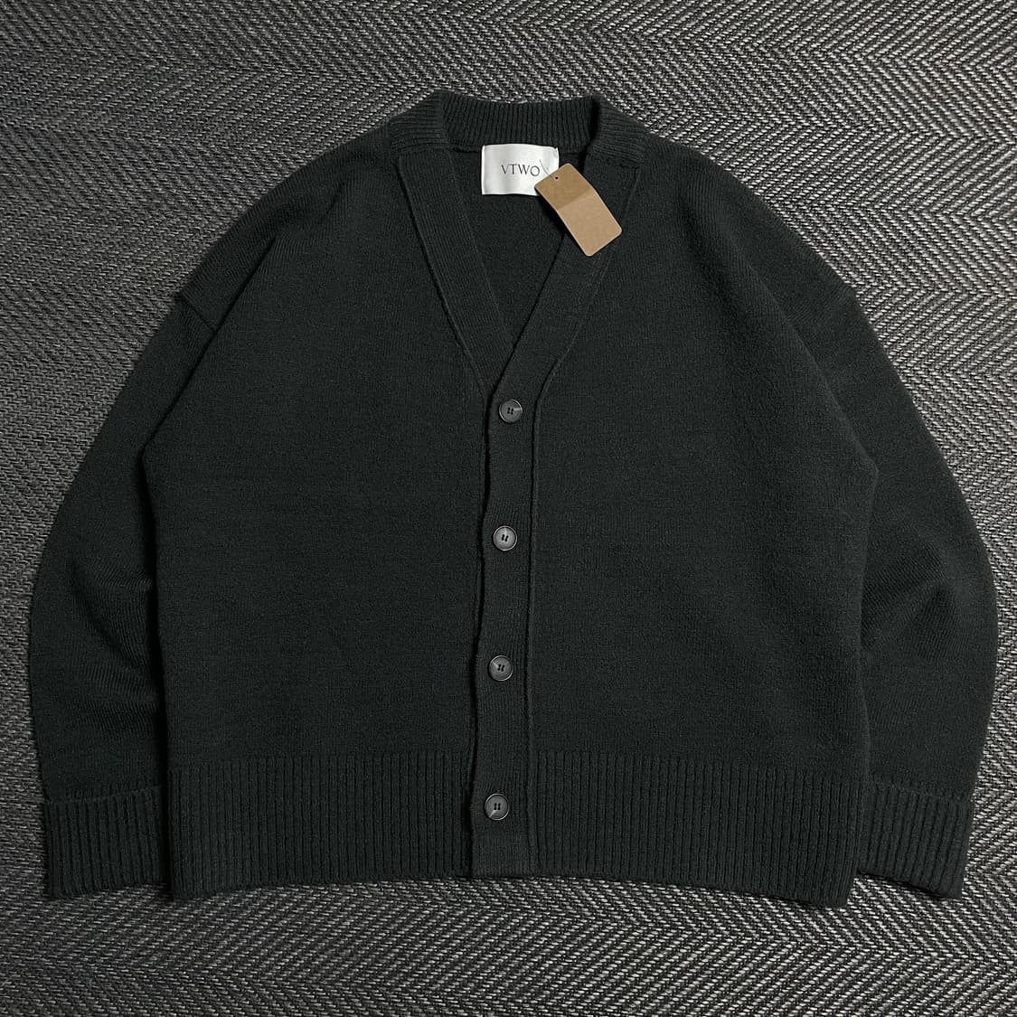 TWO 미니멀 박시핏 울 가디건 챠콜o 5082 상품이미지1