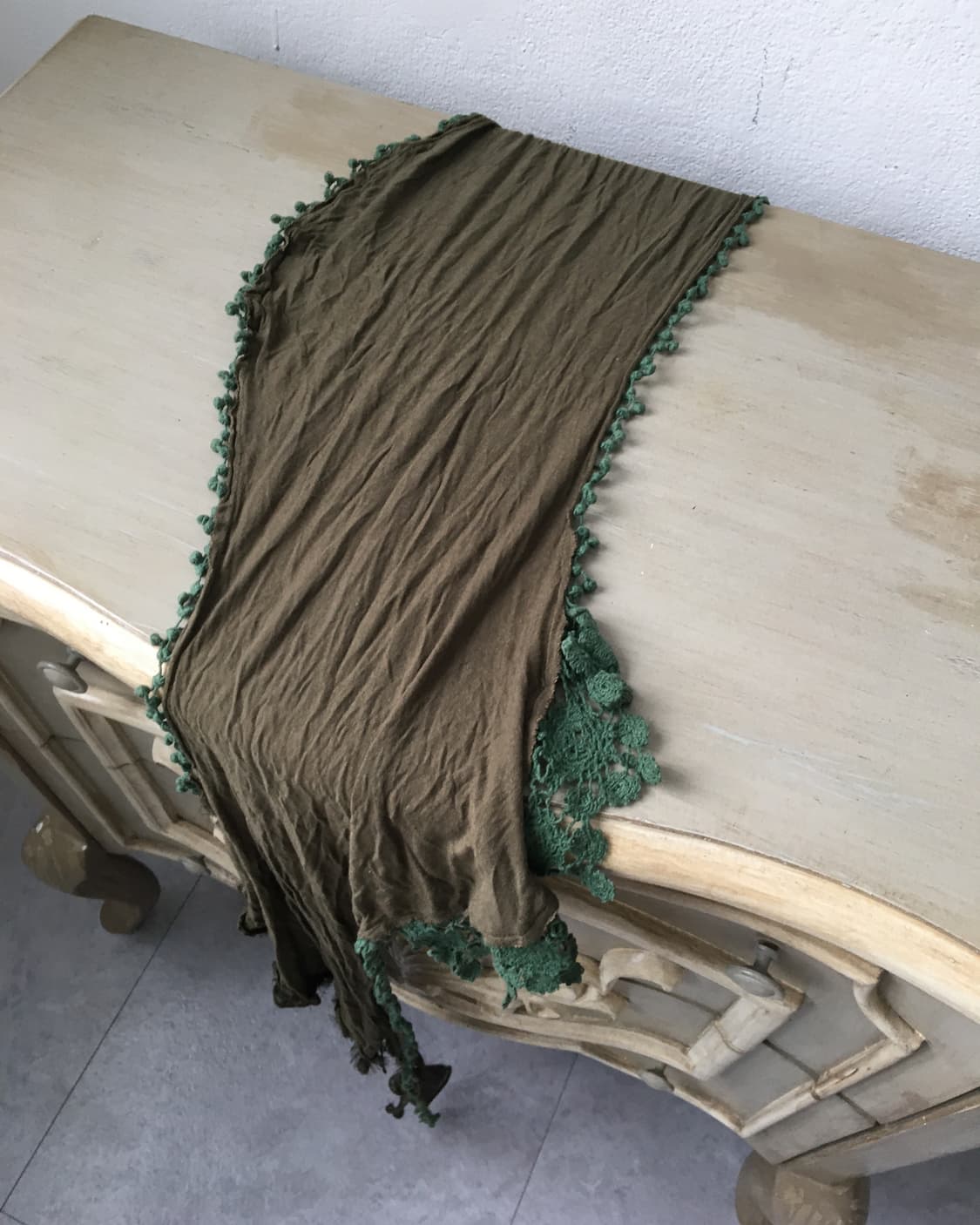  pom pom crochet trimming scarf 상품이미지2