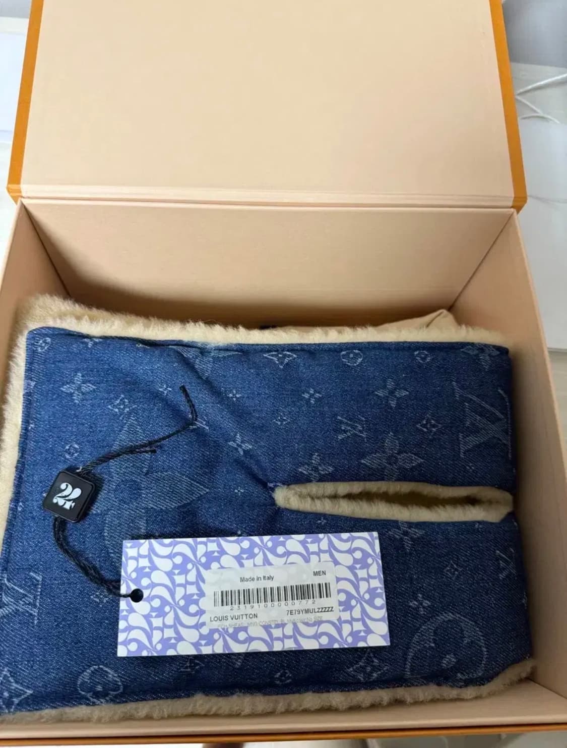 루이비통 모노그램 컨스텔레이션 스카프 목도리 상품이미지2