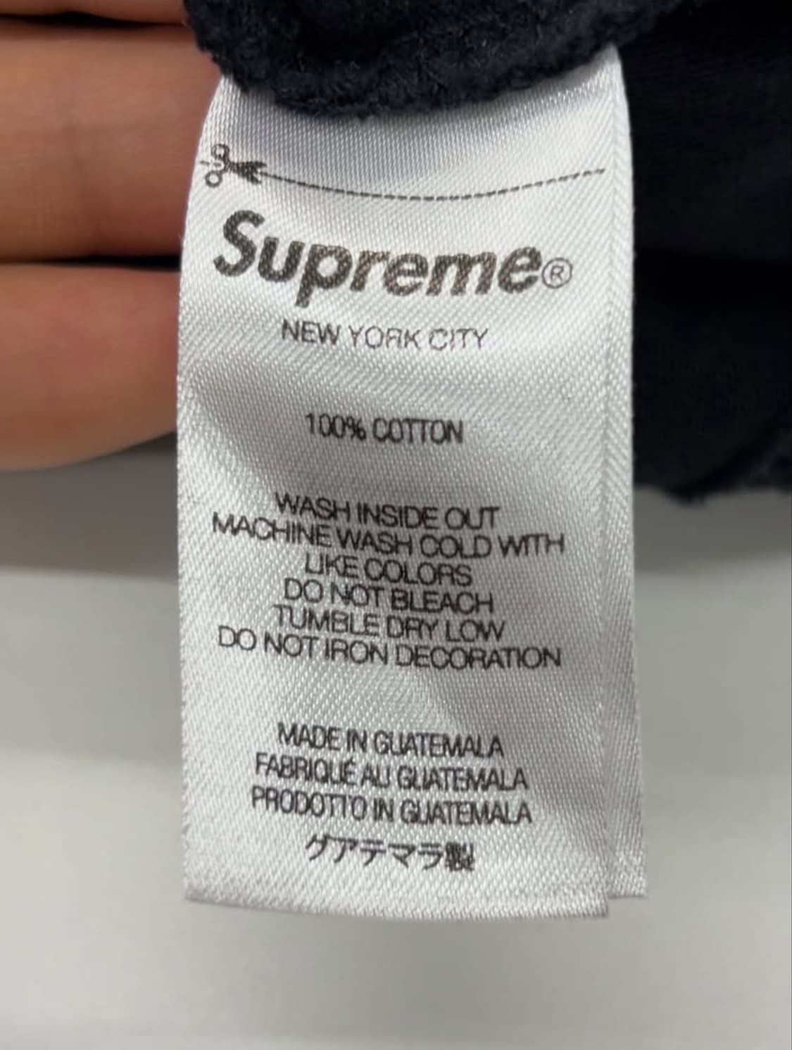 SUPREME 슈프림 로고 블랙 반팔 티  상품이미지4
