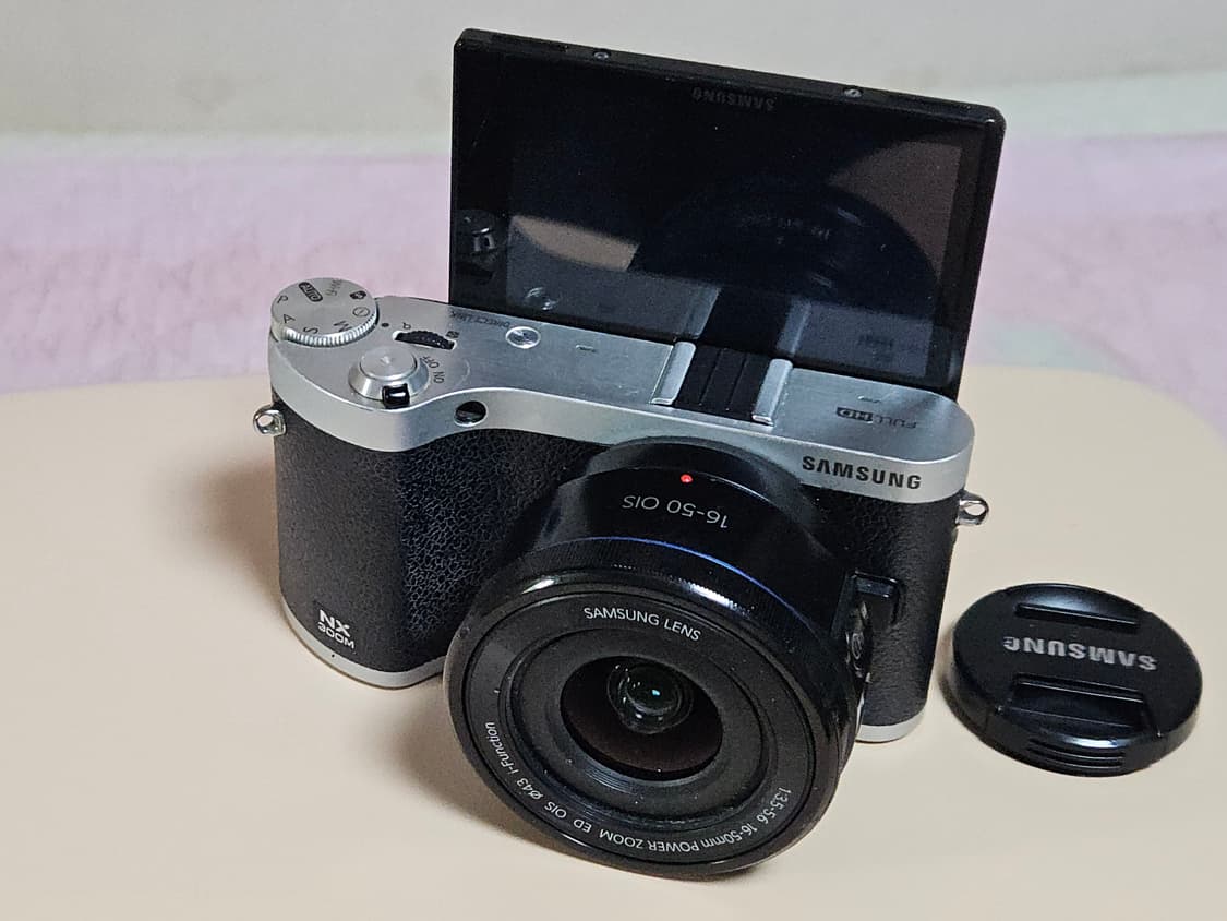 삼성 NX300M 미러리스 카메라(사용감 있어요) 상품이미지1