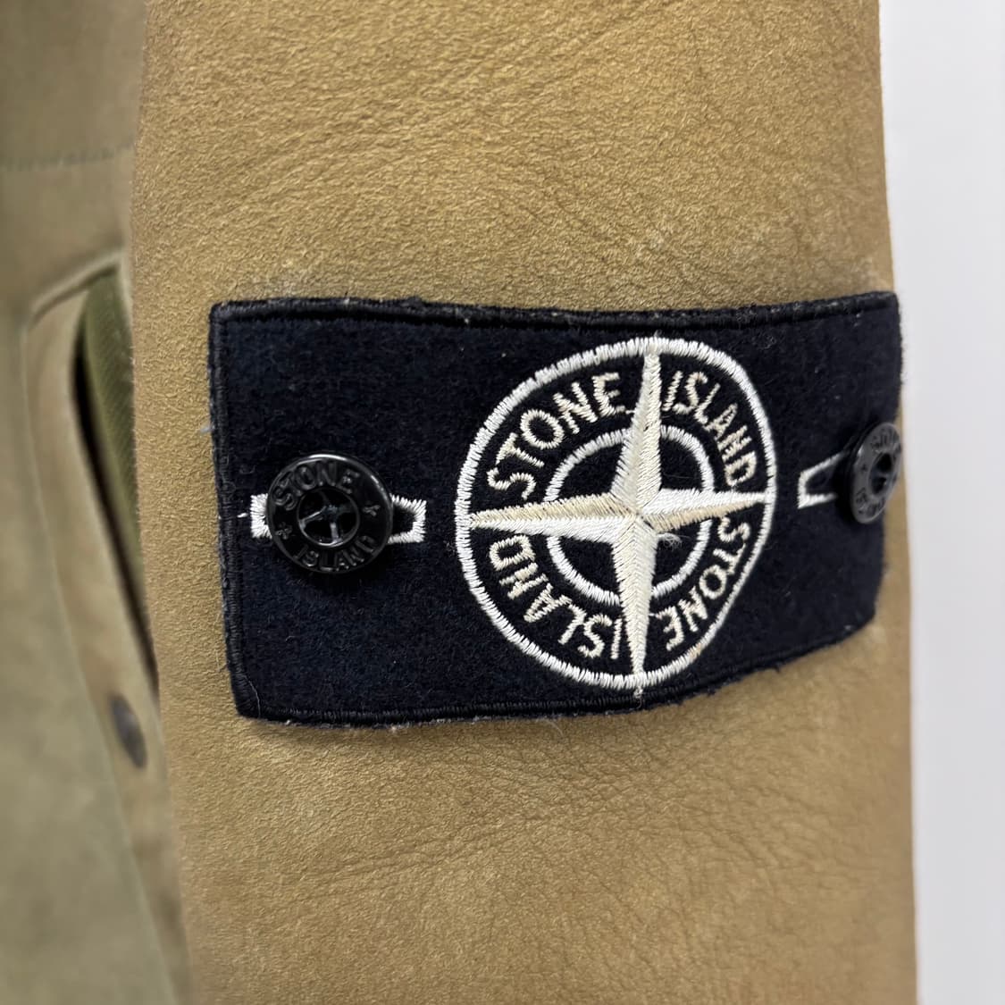 [S]스톤아일랜드 후드 무스탕 상품이미지2