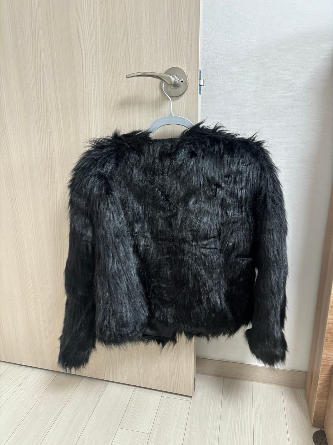 페이크퍼 1회착용(보세) 상품이미지3