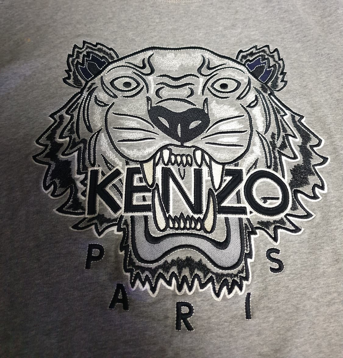 겐조 바시티 풀오버 타이거 자수로고 맨투맨 그레이 (S) 상품이미지2