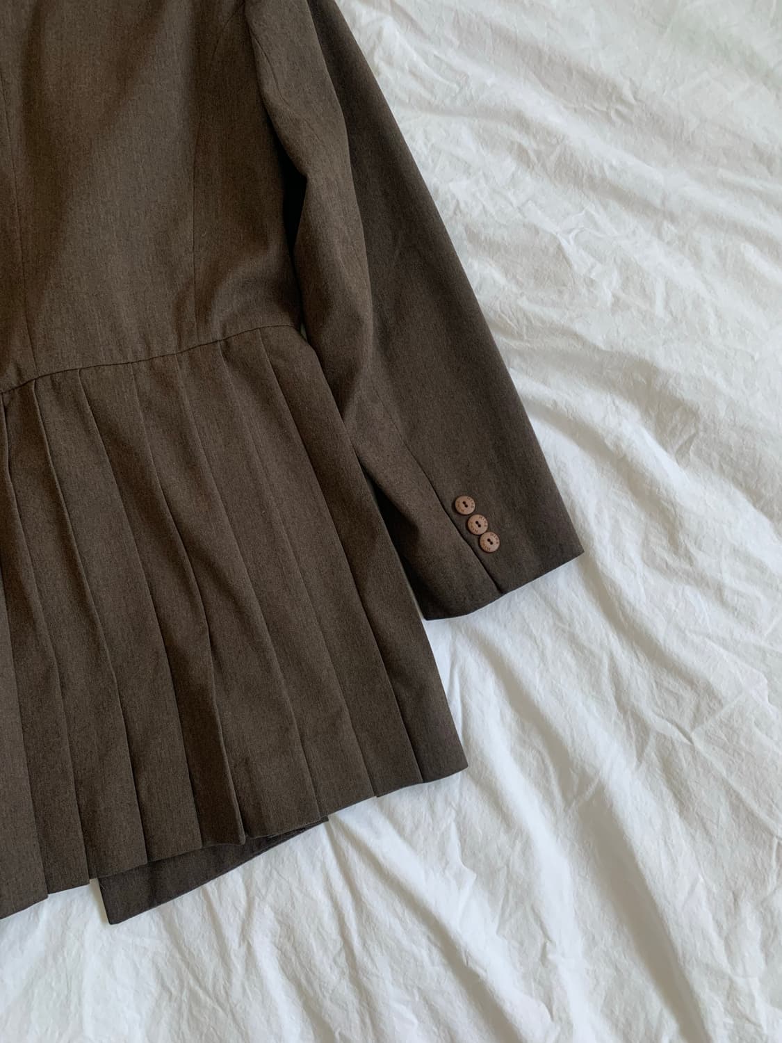 브라운 플리츠 자켓 상품이미지6