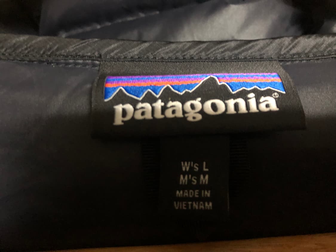 파타고니아 알프로프트 패딩 블랙 M 상품이미지3