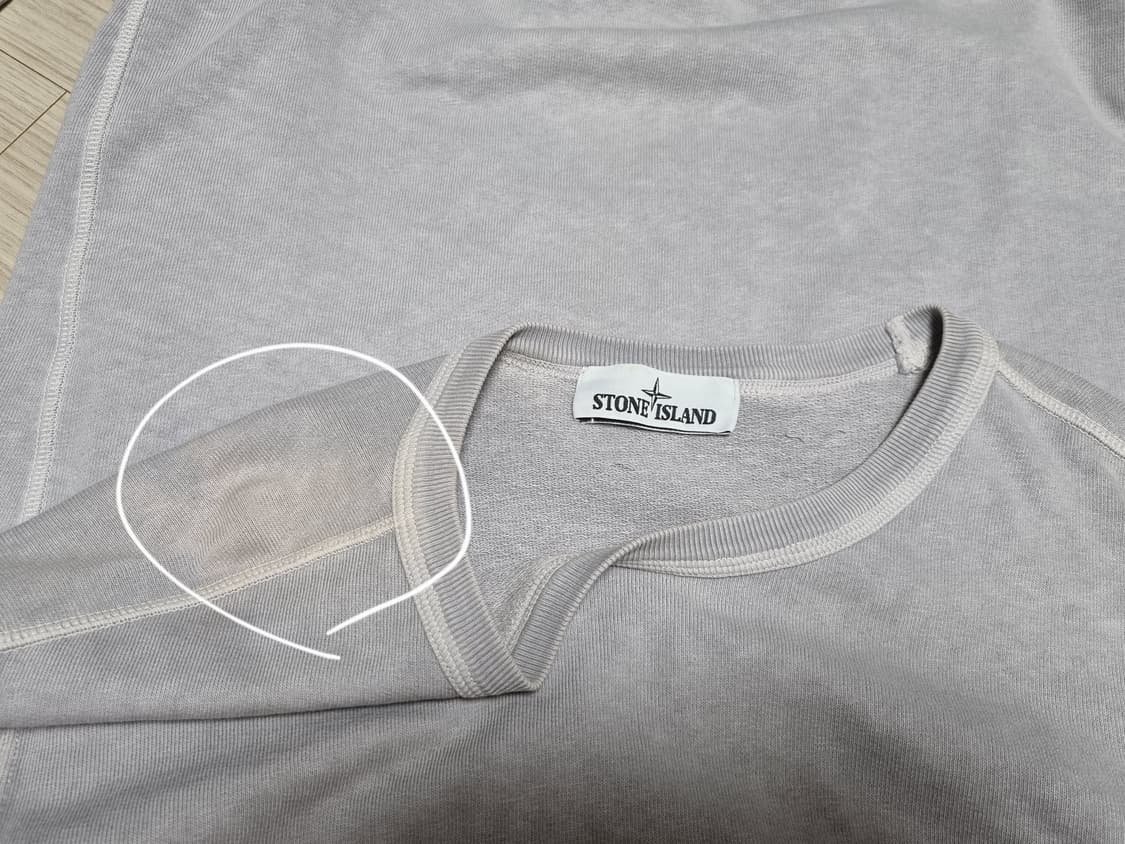스톤아일랜드 맨투맨 상품이미지4