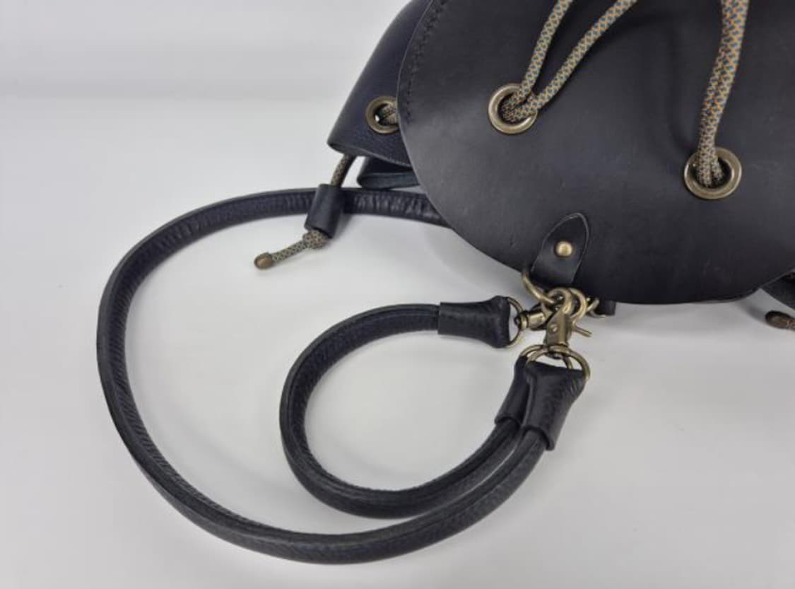 유르트 숄더백 상품이미지4