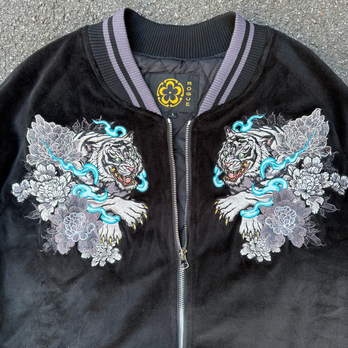 자수 백호 벨벳 스카잔 블랙 상품이미지4