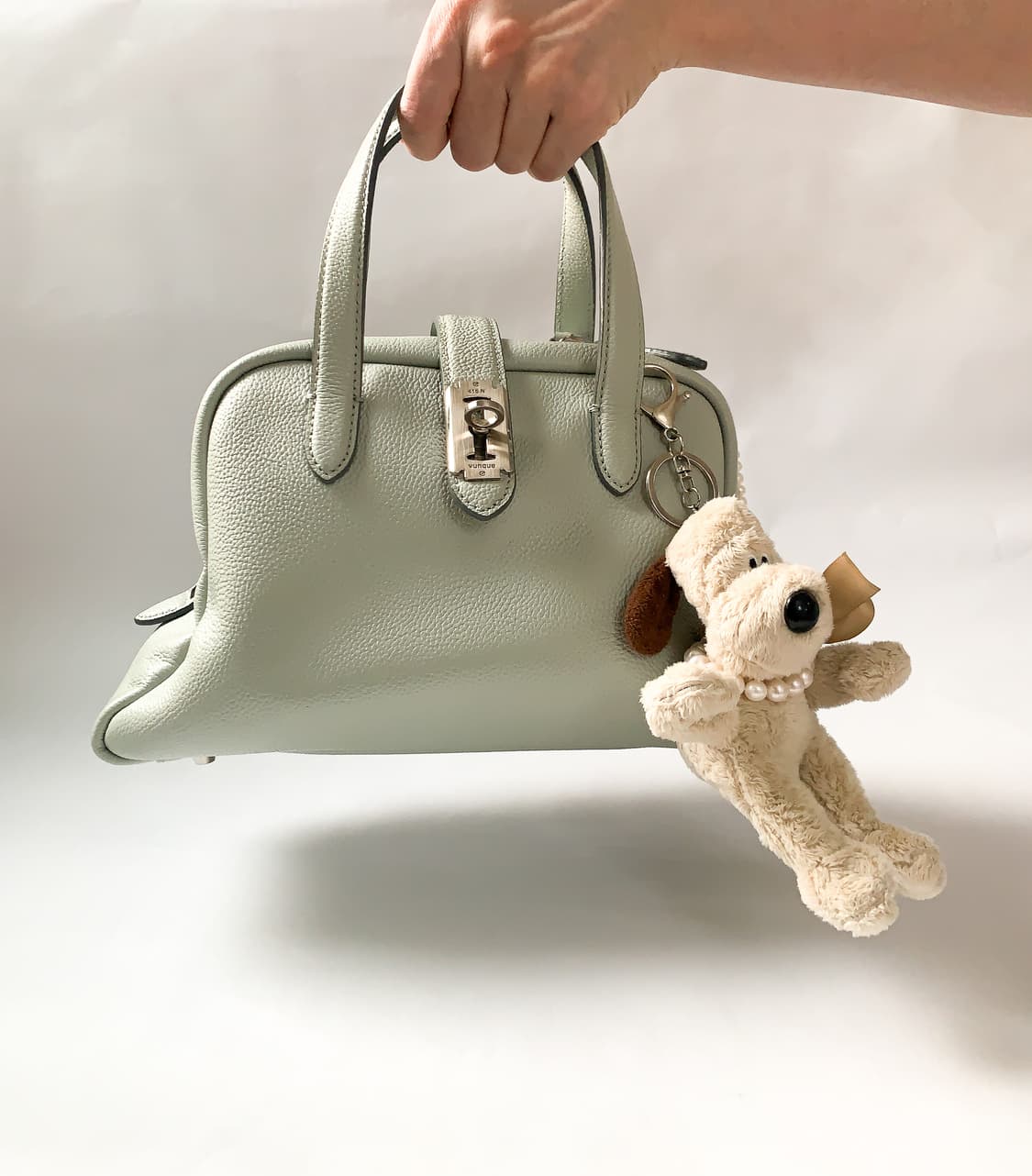 분크 스몰 토크 백 라이트 모스그린 컬러 & 키링 set 상품이미지3