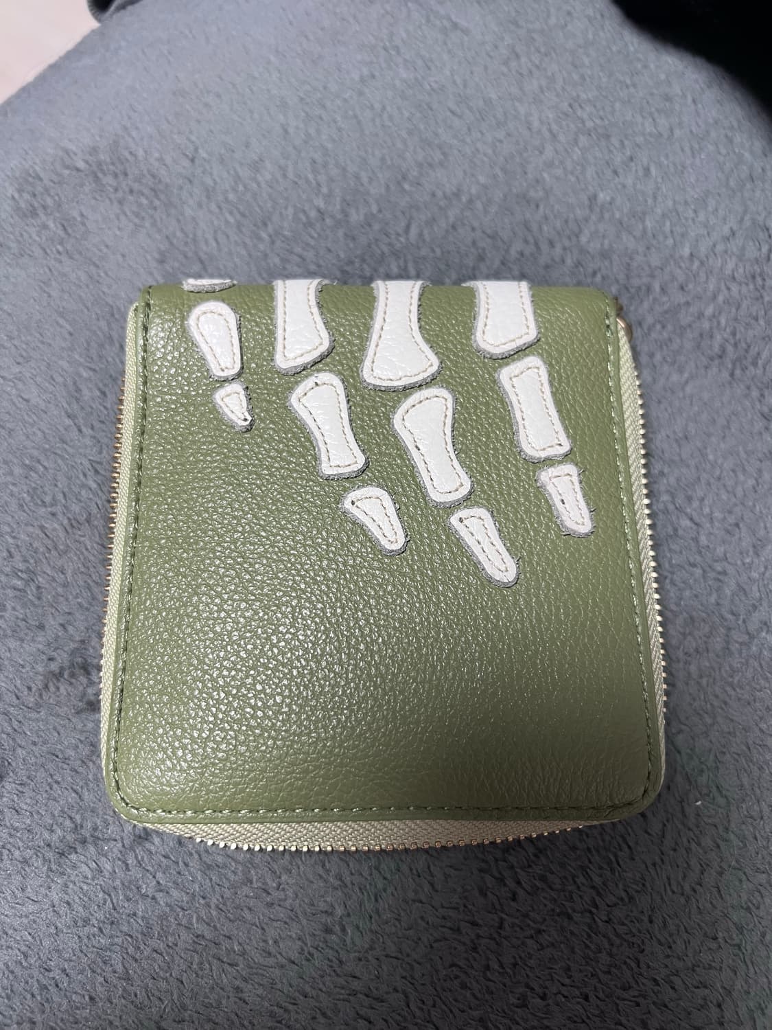 캐피탈 떰즈업 본 지갑 올리브 상품이미지4